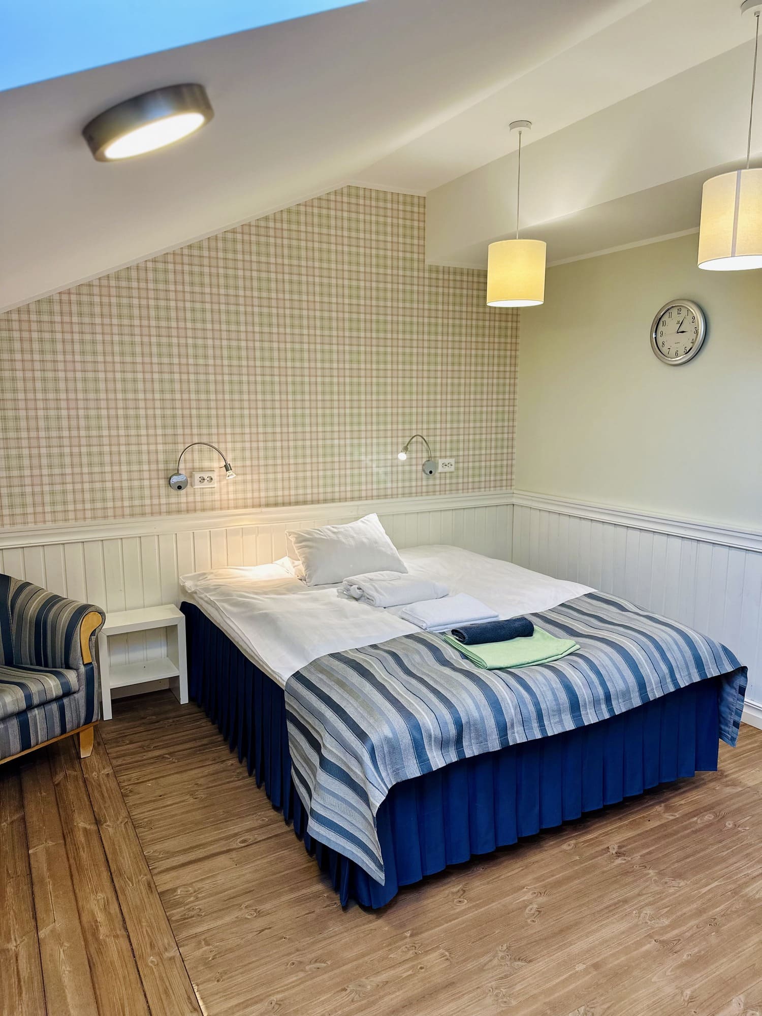 Ühene-standard-tuba-3